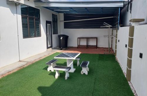 Kampung Bukit Katil Casa | LeCamar STAYCATION Bukit Katil
