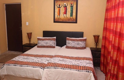 Centurion Cama Y Desayuno | Lecawi Guest House