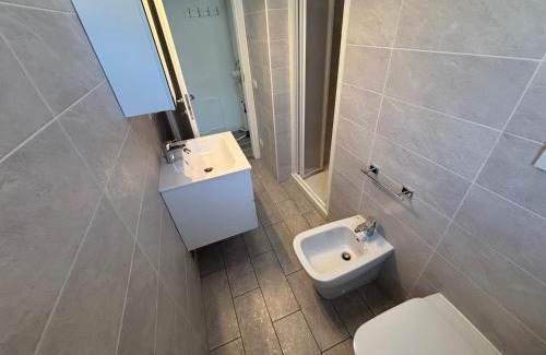Quartiere XXIV Don Bosco Apartamento | Lecco Deluxe Apartment