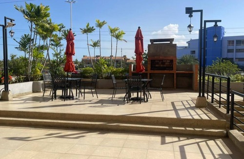 Lecheria Apartamento | Lechería, 3 hab , Piscina, 144mts², Playas