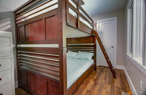 Pittman Center Chalet De Esquí | Leconte Mountain Lodge, Breathtaking Views, Hot 685, FREE tickets each paid day!