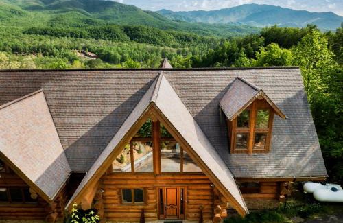 Pittman Center Chalet De Esquí | LeConte View - Lodge -Theater- September Deals-Views-GameRm-FirePit-HotTub
