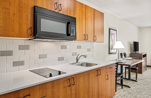 Elko Hotel | Ledgestone Suites Hotel Elko