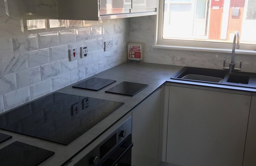 Dartmouth Chalet De Esquí | LEE "S CHALET, NORTON PARK, Dartmouth, 2 habitaciones,