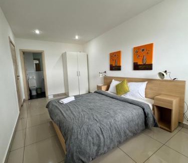 Bono East Region Apartamento | Leebo Spaces at The Gallery