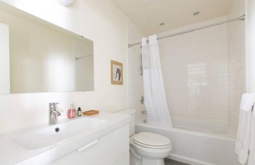 Greenwood Apartamento | LEED Platinum Green Home Getaway
