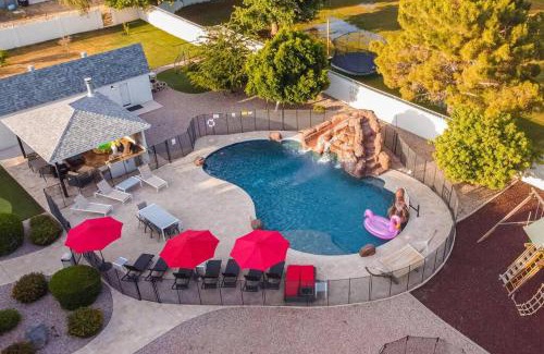 Gilbert Casa | LeFairview Chateau- Pickleball Heated Pool Jacuzzi