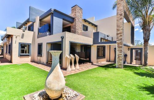 Springs Casa | Lefatshe La Rona Guesthouse