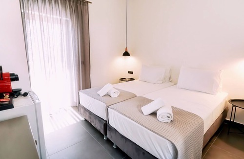 Agia Galini Hotel | Lefka Ori Agia Galini