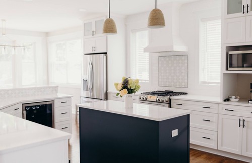 Sterling Casa | Legacy, A Modern Luxury Lakehouse