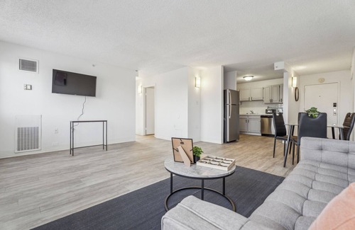 Richmond Apartamento | Legacy at Imperial Village 807 I 2 Bed 2 Bath