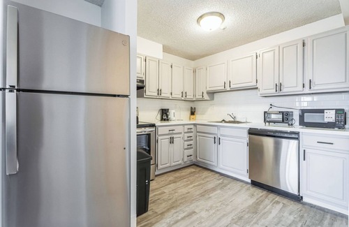 Richmond Apartamento | Legacy at Imperial Village 807 I 2 Bed 2 Bath