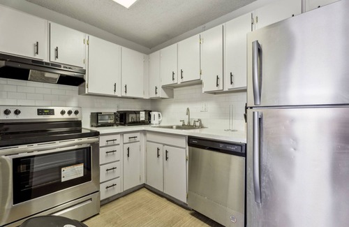 Bellevue Apartamento | Legacy at Imperial Village 915 I 1 Bed 1 Bath