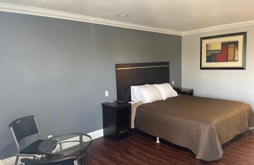 Anaheim Resort Hotel | Legacy inn & suites