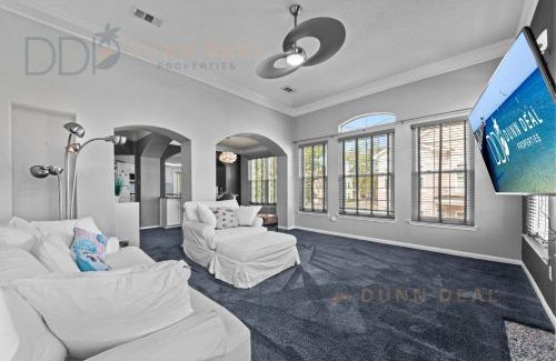 Gulfport Villa | Legacy Villa 1506