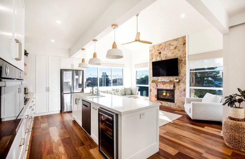 Shellharbour Casa | LegaSea Lodge - Beachfront