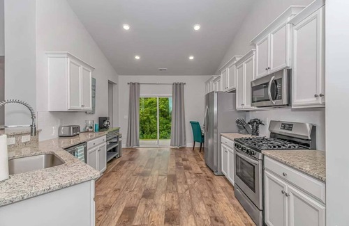 Red Hill Casa | Legend's Resort Family-Friendly 4BR Sleeps 8