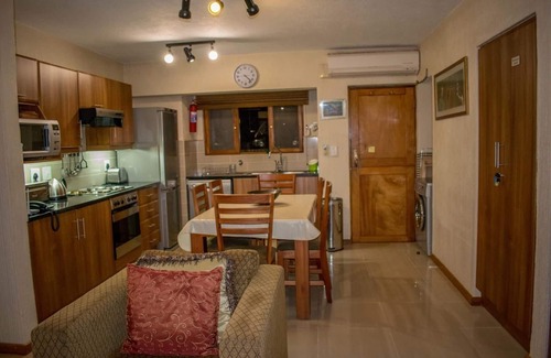 Hazyview Casa | Legend Safaris - Kruger Park Lodge