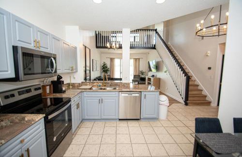 Red Hill Villa | Legends 4408 Unit C