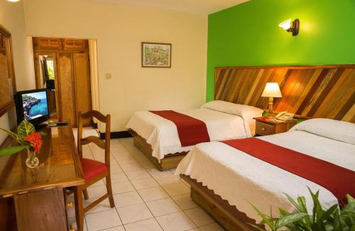 Negril Hotel | Legends Beach Resort