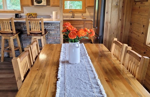 Wapiti Casa | Legg Ranch House 2 bed 2 bath close to Yellowstone