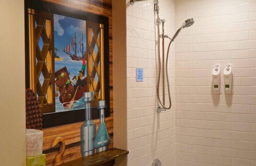 Carlsbad Hotel | LEGOLAND California Hotel