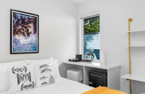 North Queen Anne Casa | Leia's Rebel Princess Suite