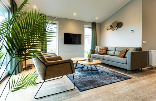 Berkhout Chalet De Esquí | ✓ Leijhoeve at Park Westerkogge ✓ Holiday home for 4 people ✓ Located in Berkhout (North Holland) ✓ Waterfront holiday resort ✓ Book directly at the resort