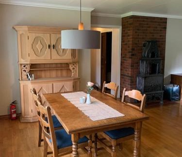 Lardal Municipality Apartamento | Leilighet på gård
