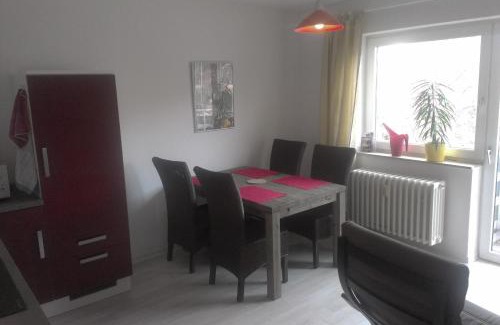 Wanheimerort Apartamento | Leisnig, Boltes Fewo DU-Wedau
