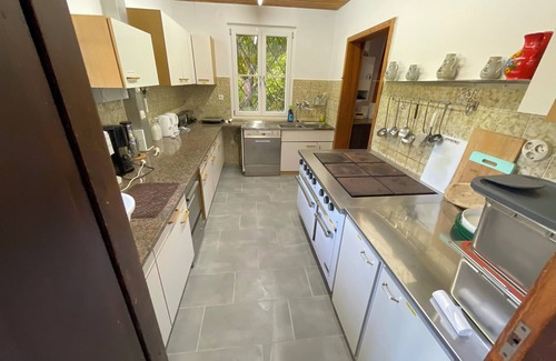 Bad Wildbad Casa | Leisure home "Wilhelm-Kiefer-Haus" with large grounds, fire pit, tennis court