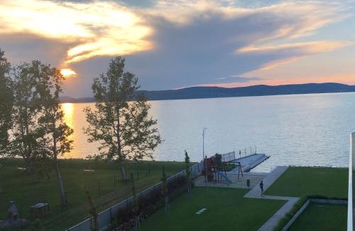 Balatonlelle Apartamento | Lela lakeside apartman a vizek szerelmeseinek