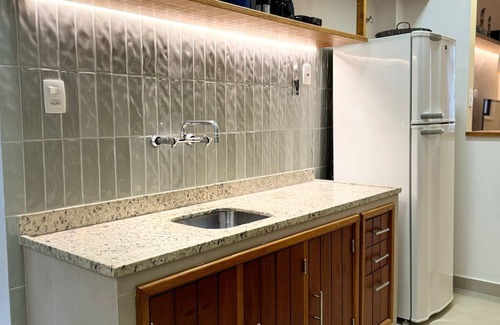 Leme Apartamento | Leme 904 - Recently renovated, modern amenities, prime location: beachfront