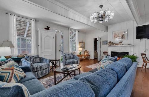 Pawleys Island Casa | Lemon LaBruce 6 Bdrm Oceanfront Beach House