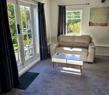 Tawa Apartamento | Lemon Tree Apartment Tawa