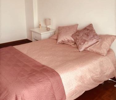 Guarda Apartamento | Lemon Tree House 2nd Floor - NO LIFT - Stairway 2 Andar sem elevador