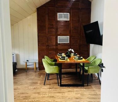 Kaiserslautern Apartamento | LENASTAY I Apartment mit Parkplatz & High-Speed-WLAN Zentrum Kaiserslautern