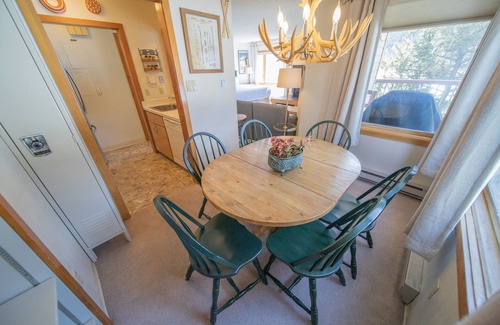 Lakeside Village Apartamento | Lenawee 1728