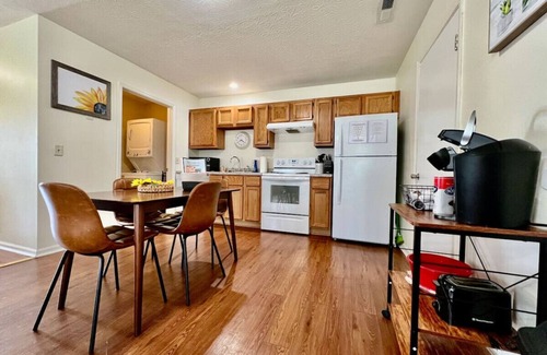 Monroe Casa | Lennie's House near the lake