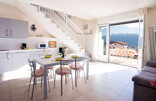 Tremezzina Apartamento | Lenno Spese II - Apartamento en Lenno con piscina