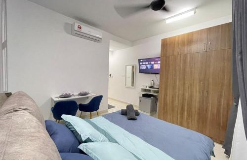 Kota Warisan Apartamento | Lenore & Myna Suite at Alanis Residence Sepang, KLIA Homestay Apartment