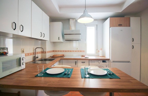 Los Llanos Apartamento | Lentiscares 118. Dos habitaciones con salida a la piscina.