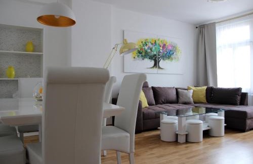 Zentrum-Nord Apartamento | Leon Suite Apartments