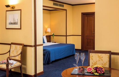 Chinatown Hotel | Leonardo Hotel Milan City Center
