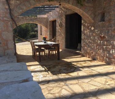Livadi Apartamento | Leonidio Rock climbing house