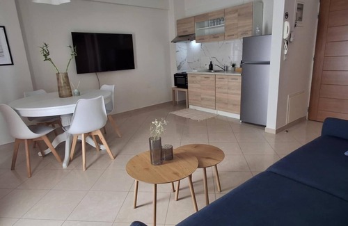 Nafpaktos Apartamento | Lepanto Port Vibes – Sea & Castle View Apartment in the heart of town