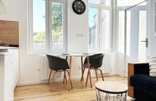 Cambrai Apartamento | LeRelaisdOdile QSL * Maison * HyperCentre * FREE WIFI