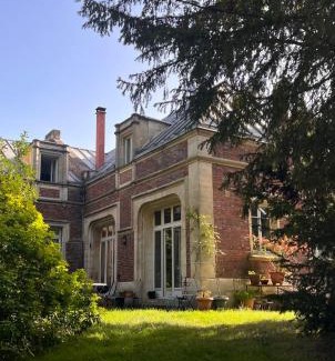 Boissy-Saint-Leger Casa | Les écuries du château