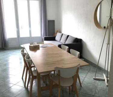 Annecy Apartamento | LES ÎLES - Parking, Balcon & PS4!