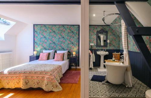 Saint-Pierre-Eglise Casa | Les 13 lavoirs d'antan - chambre la belle époque